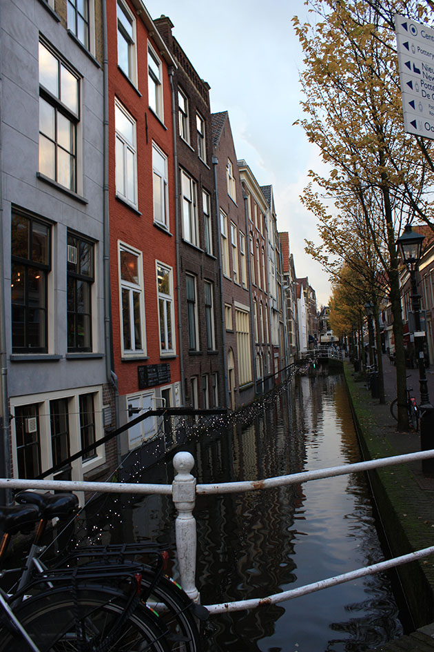Photo of a canal in Delft